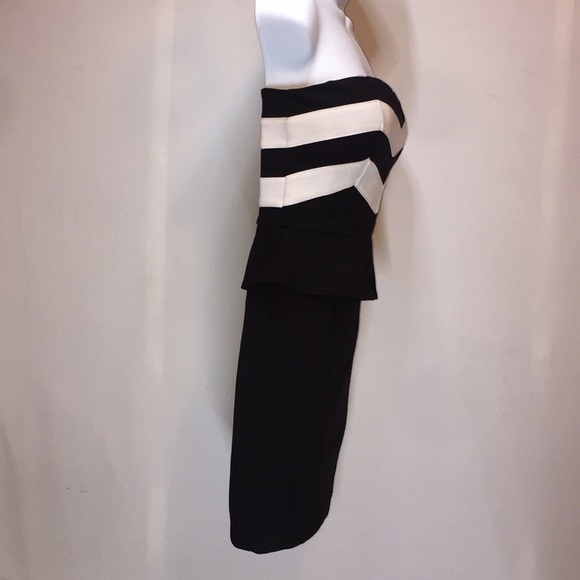 FOREVER 21 Strapless Bodycon Ruffle Top Mini Dress - Picture 5 of 8